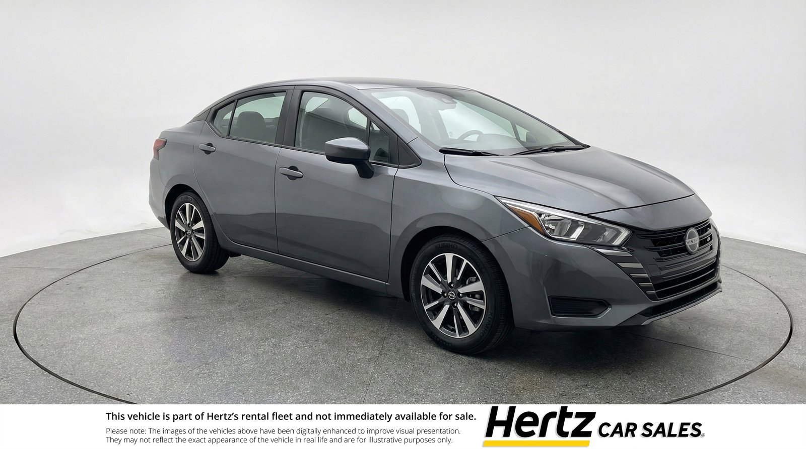Used 2025 Nissan Versa SV image 1