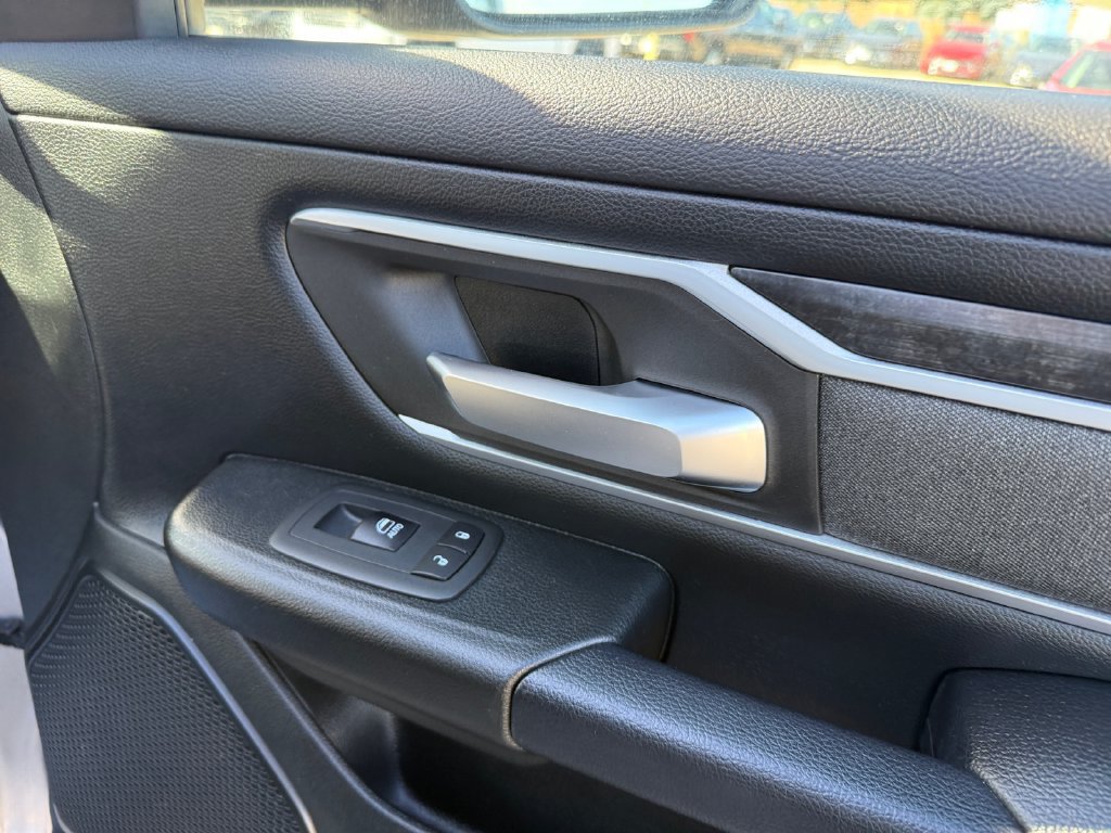 Used 2021 RAM 1500 Big Horn AWD/4WD image 39