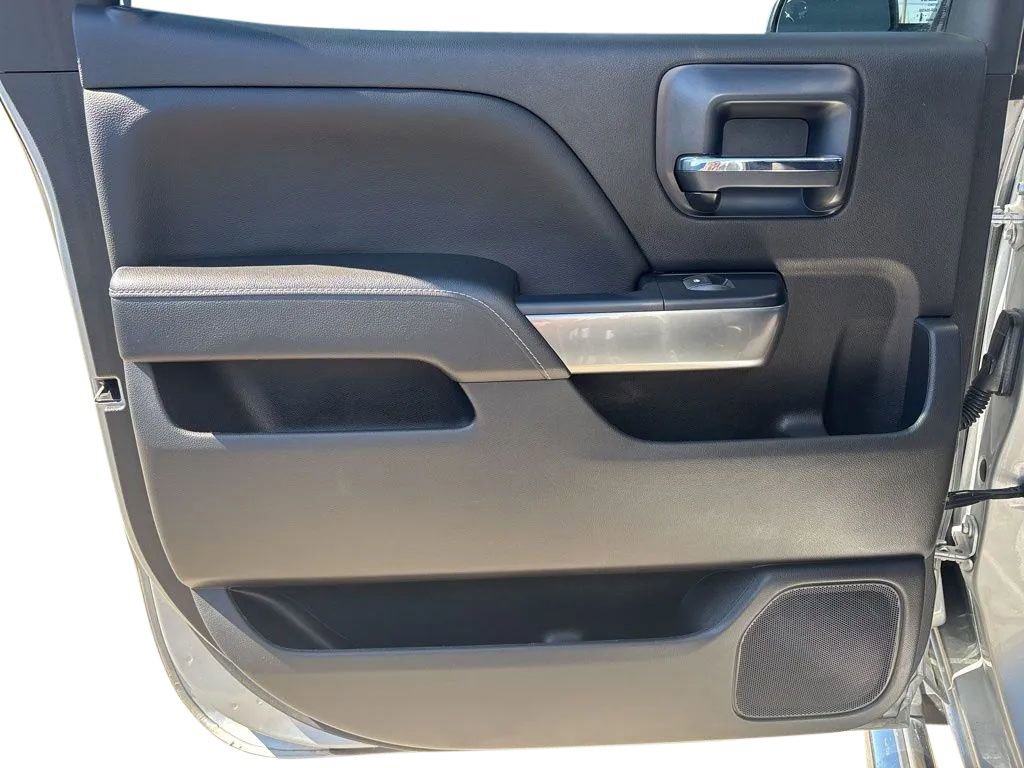Used 2018 Chevrolet Silverado 1500 LT w/ All Star Edition AWD/4WD image 25