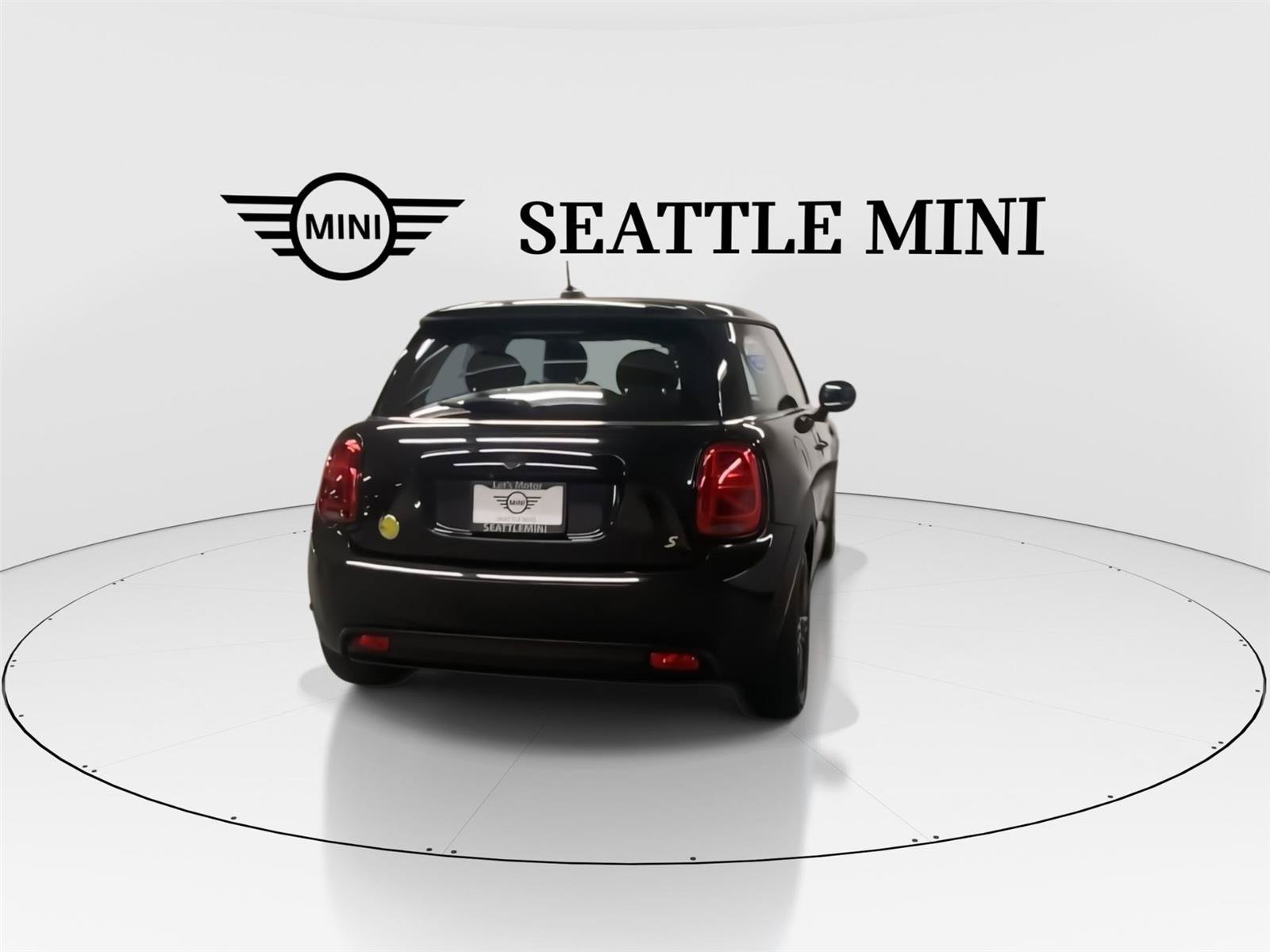 Certified 2024 MINI Cooper SE FWD image 10