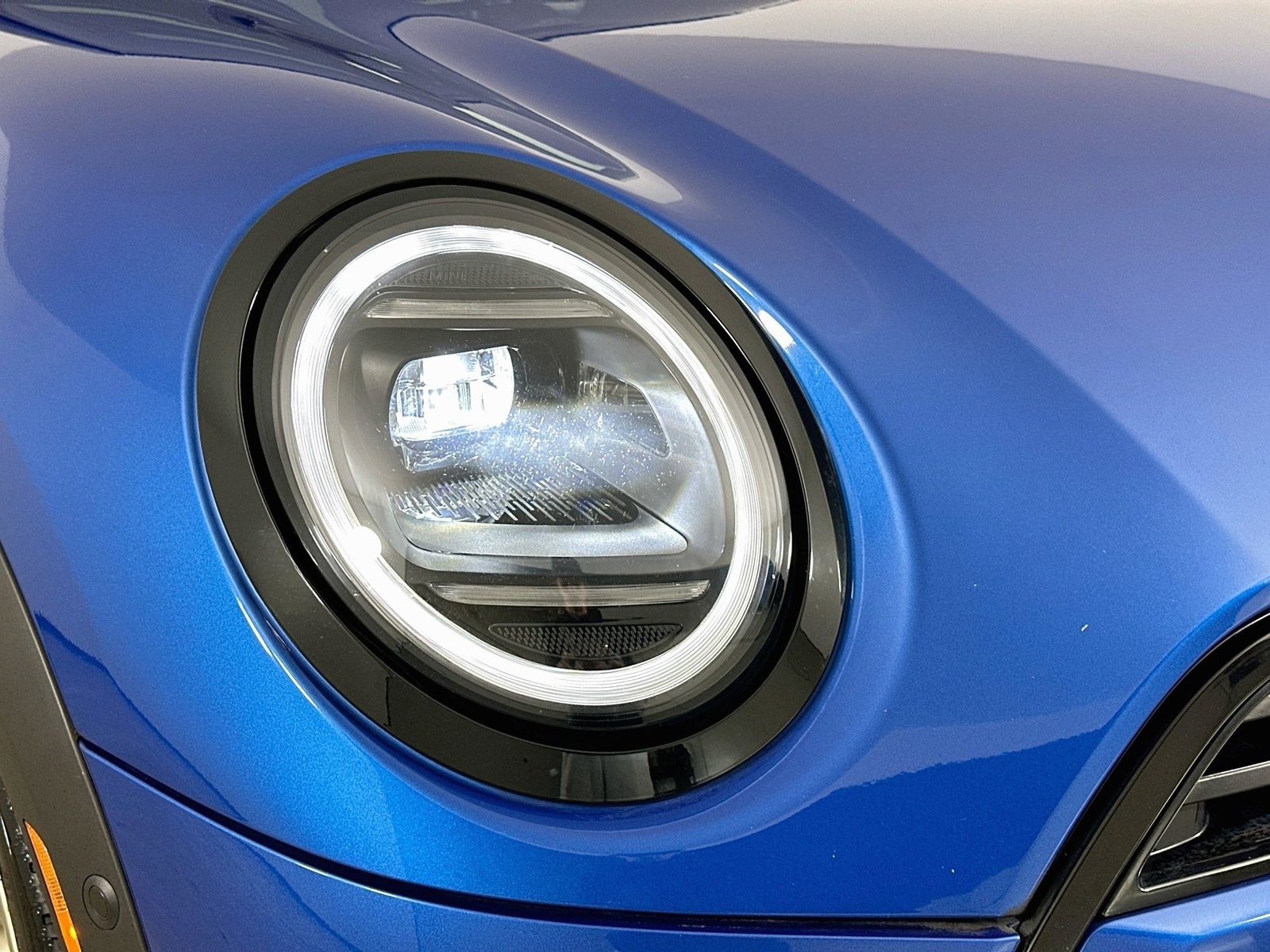 Certified 2026 MINI Cooper S FWD image 9