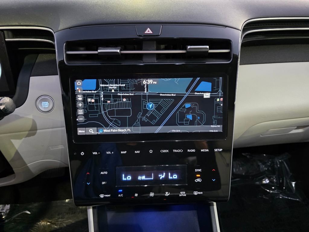 Used 2022 Hyundai Tucson Limited image 21