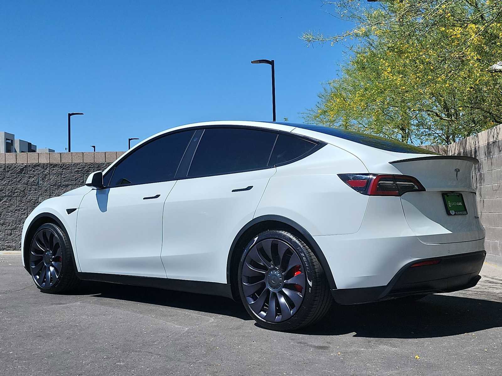 Used 2021 Tesla Model Y Performance image 7