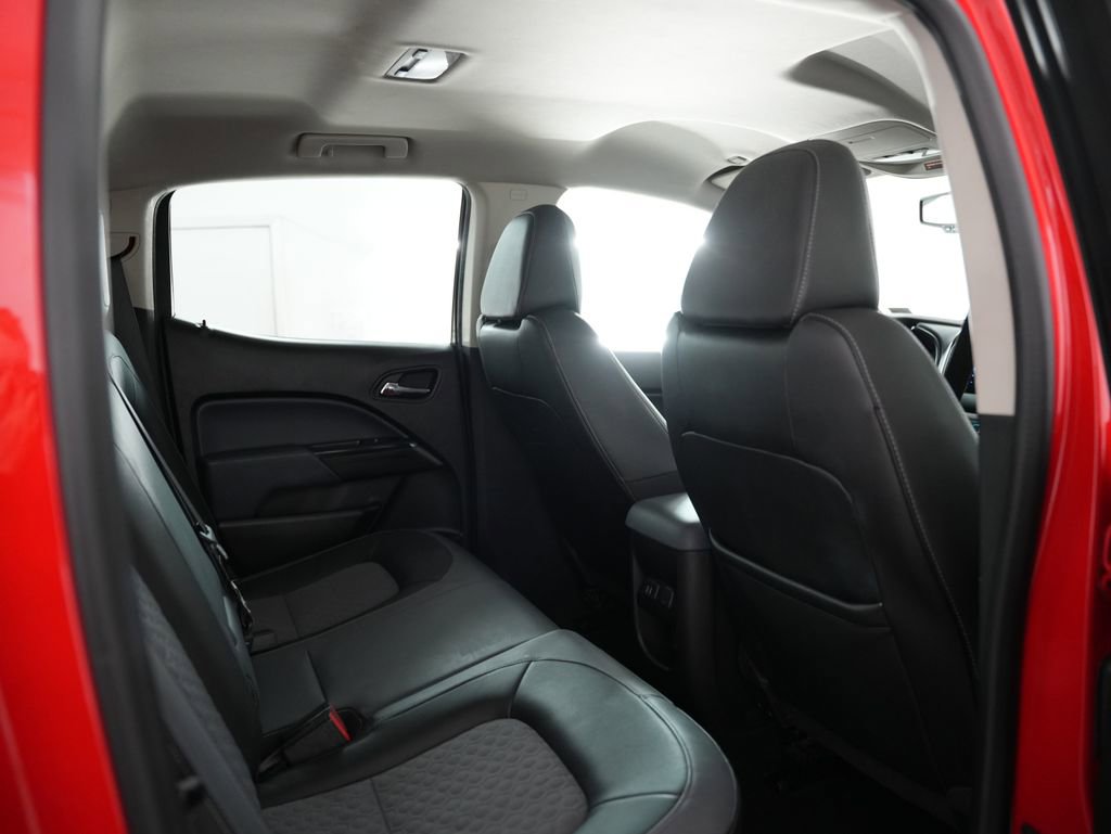 Used 2015 Chevrolet Colorado Z71 w/ LPO, Gearon Divider Package AWD/4WD image 32