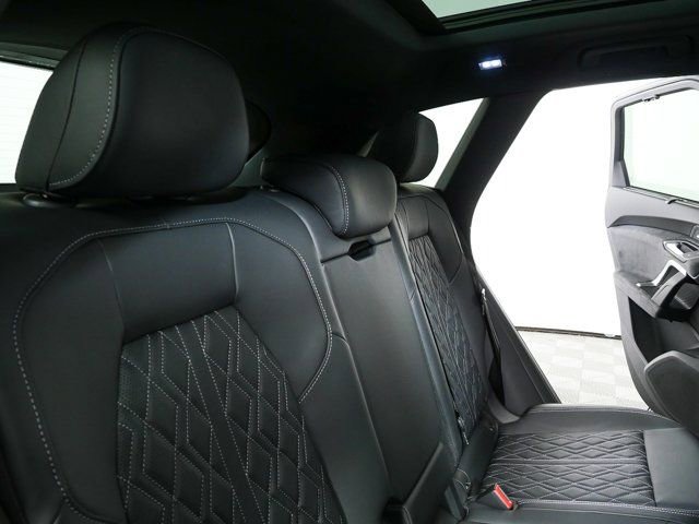New 2026 Audi SQ5 Premium Plus image 22