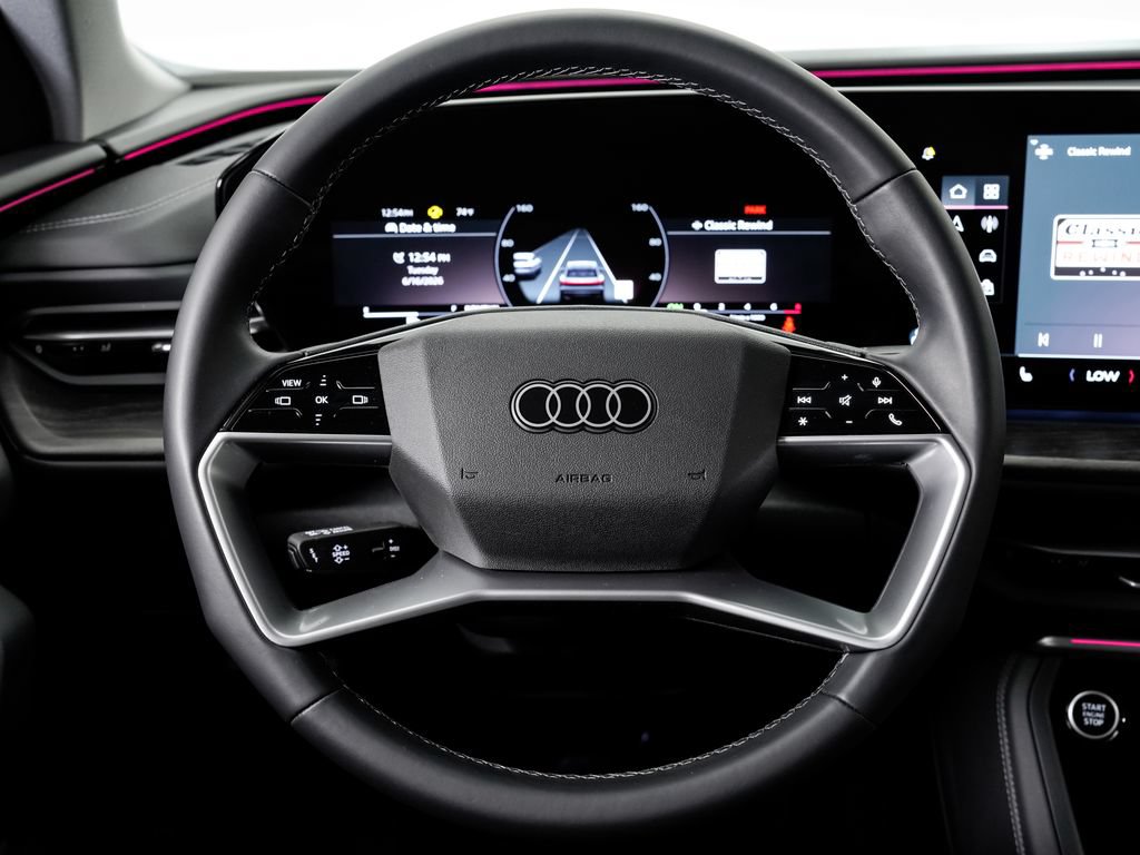 Certified 2025 Audi Q5 Premium w/ 19" Wheel Package AWD/4WD image 24