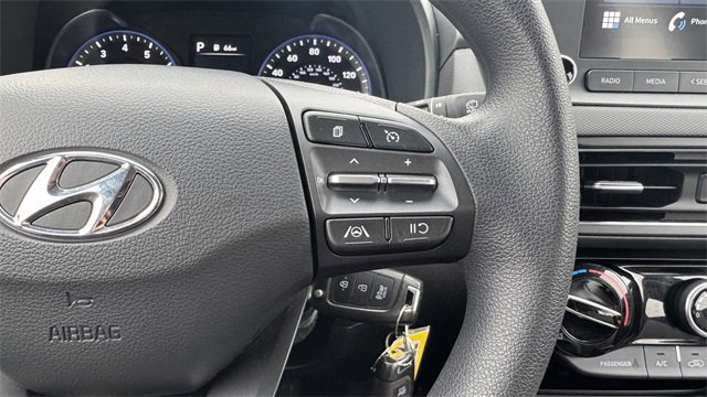 Used 2023 Hyundai Kona SE image 24