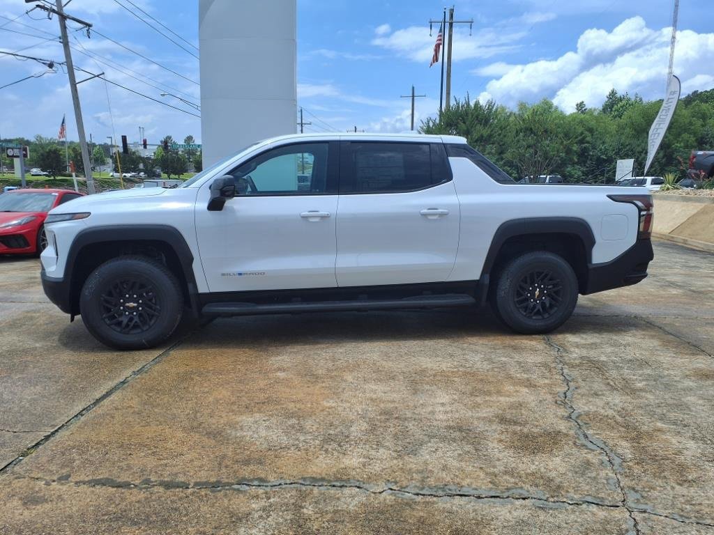 New 2025 Chevrolet Silverado EV LT image 2