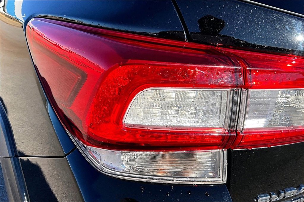 Used 2018 Subaru Crosstrek 2.0i Premium w/ Eyesight System image 24