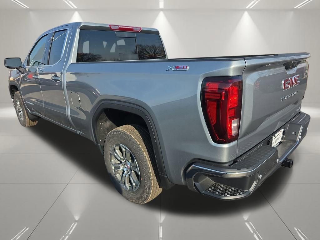 New 2026 GMC Sierra 1500 SLE image 4