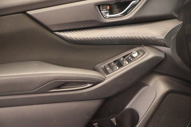 Used 2024 Subaru Ascent Premium w/ Convenience Package image 12