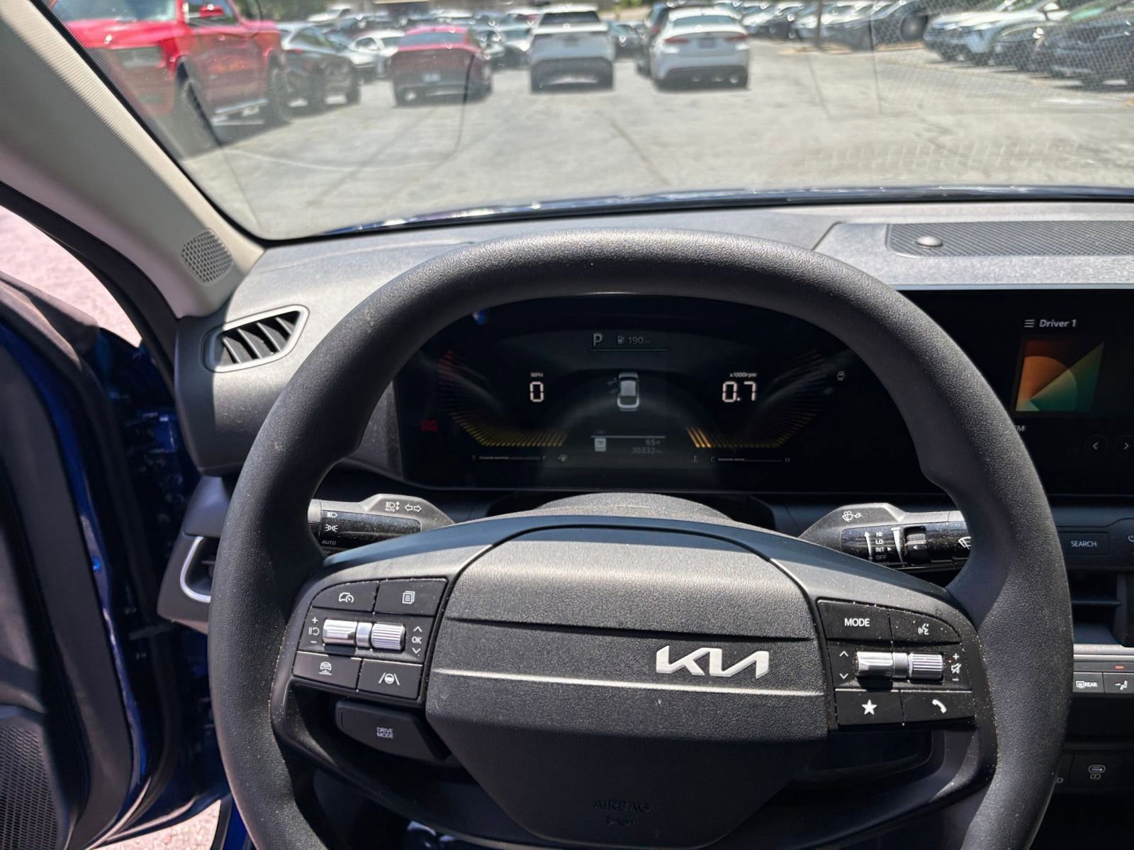 Used 2025 Kia K4 FWD image 30
