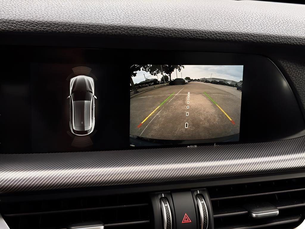 Used 2024 Alfa Romeo Stelvio Veloce image 10