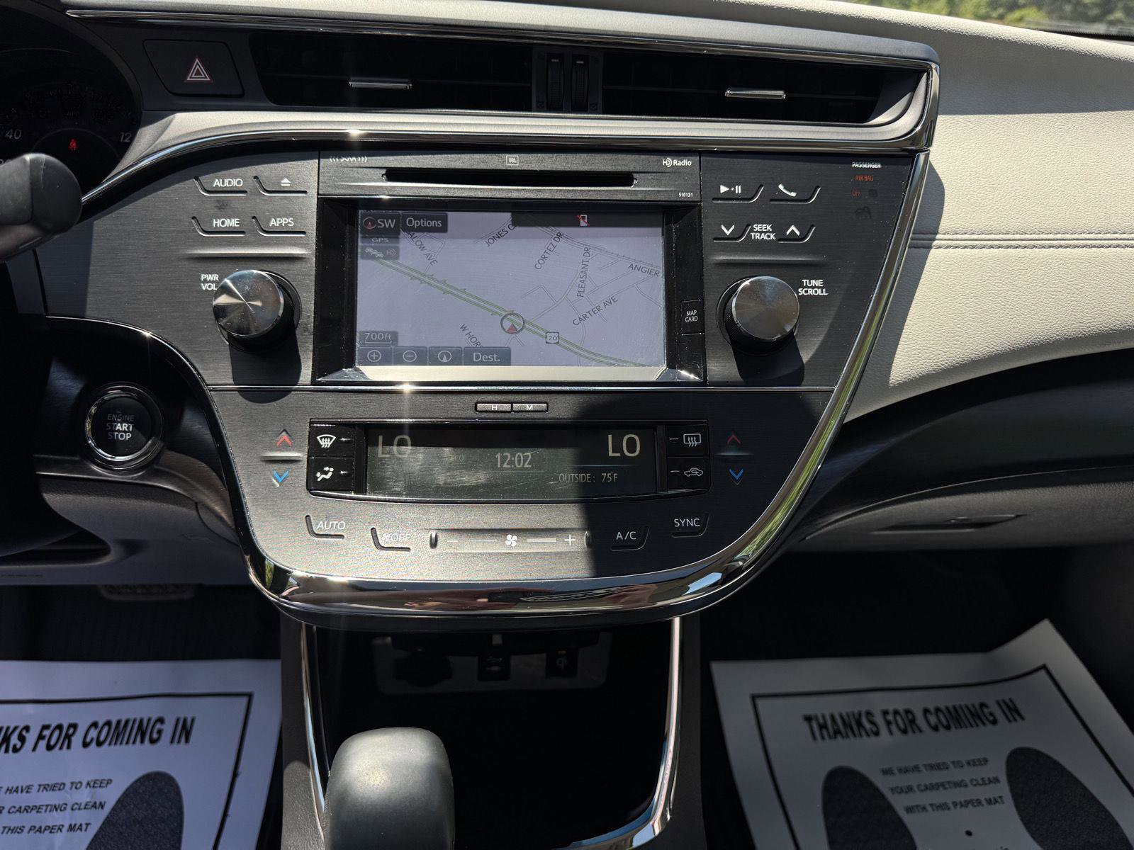 Used 2018 Toyota Avalon Limited w/ Protection Package FWD image 4