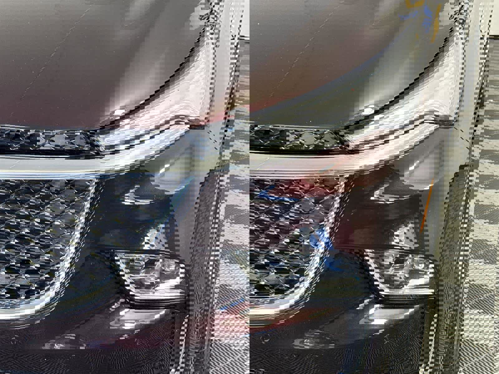 Used 2022 Buick Enclave Avenir w/ Avenir Technology Package image 9