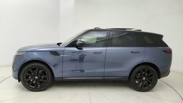 Used 2025 Land Rover Range Rover Sport SE image 3