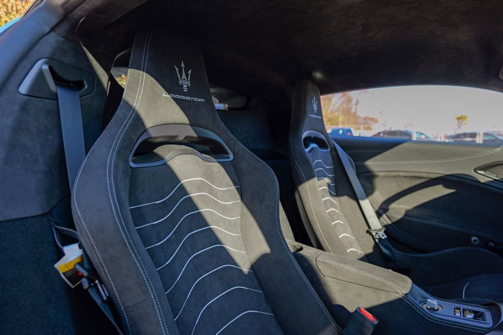 Used 2025 Maserati MC20 Coupe image 38