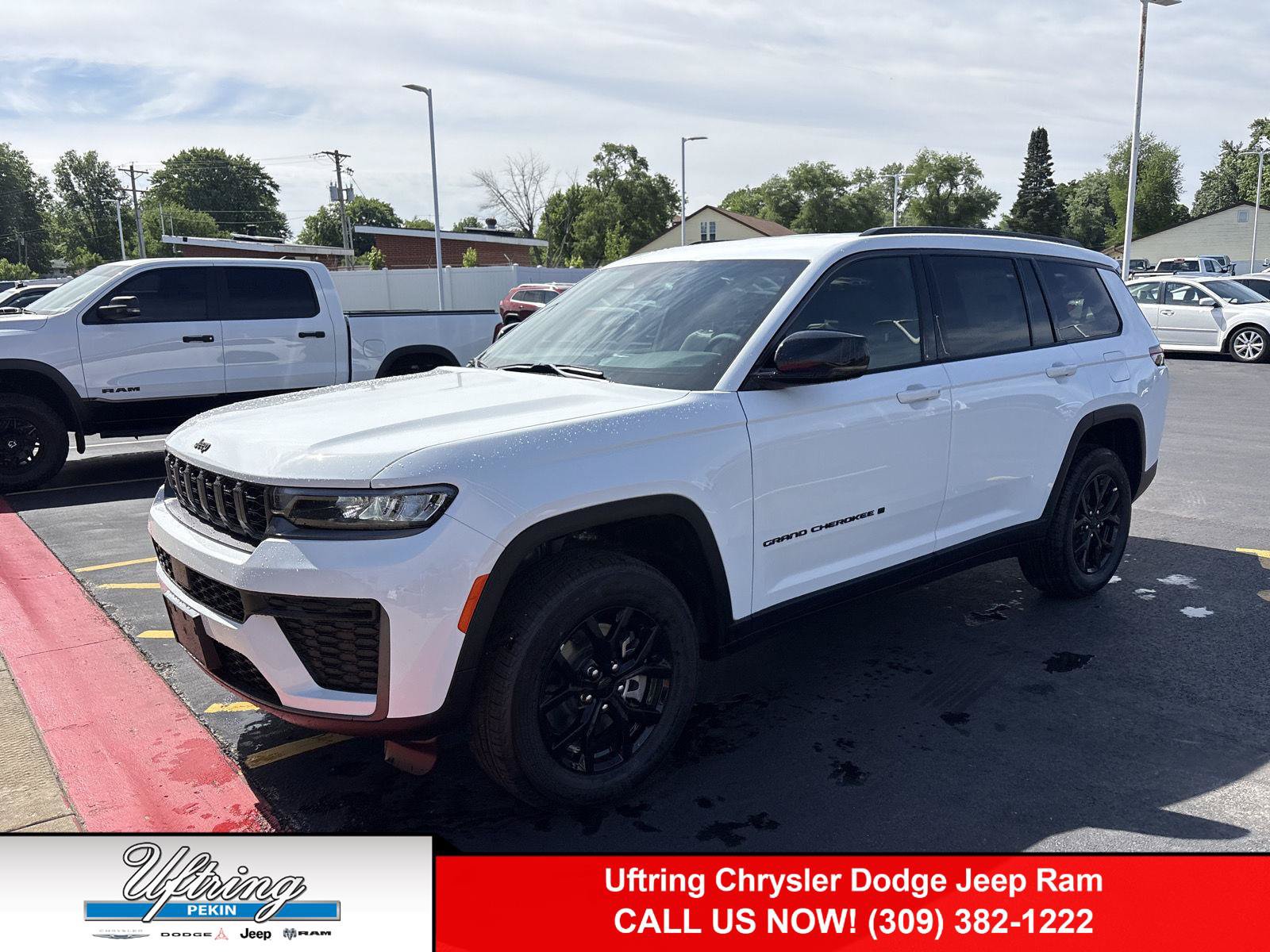 New 2026 Jeep Grand Cherokee L 4WD image 1