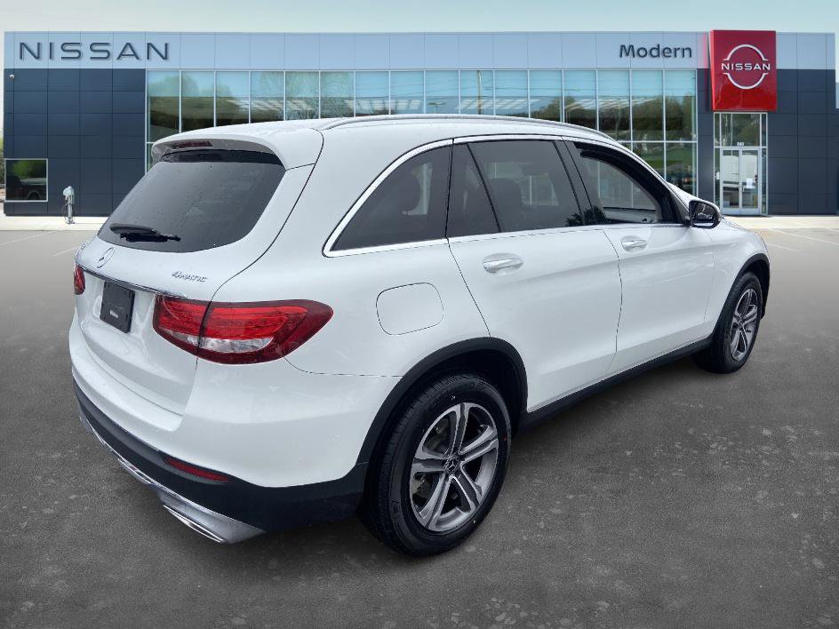 Used 2019 Mercedes-Benz GLC 300 4MATIC image 5
