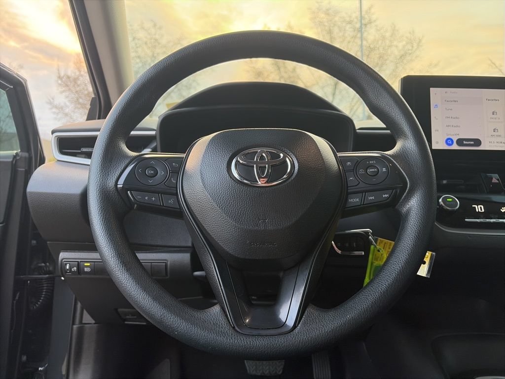 Used 2026 Toyota Corolla LE FWD image 15