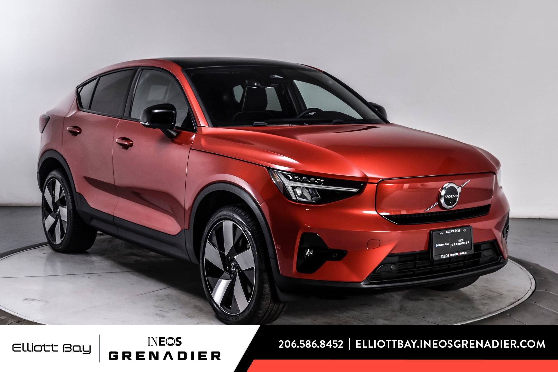 Used 2023 Volvo C40 P8 Recharge Plus AWD/4WD image 1