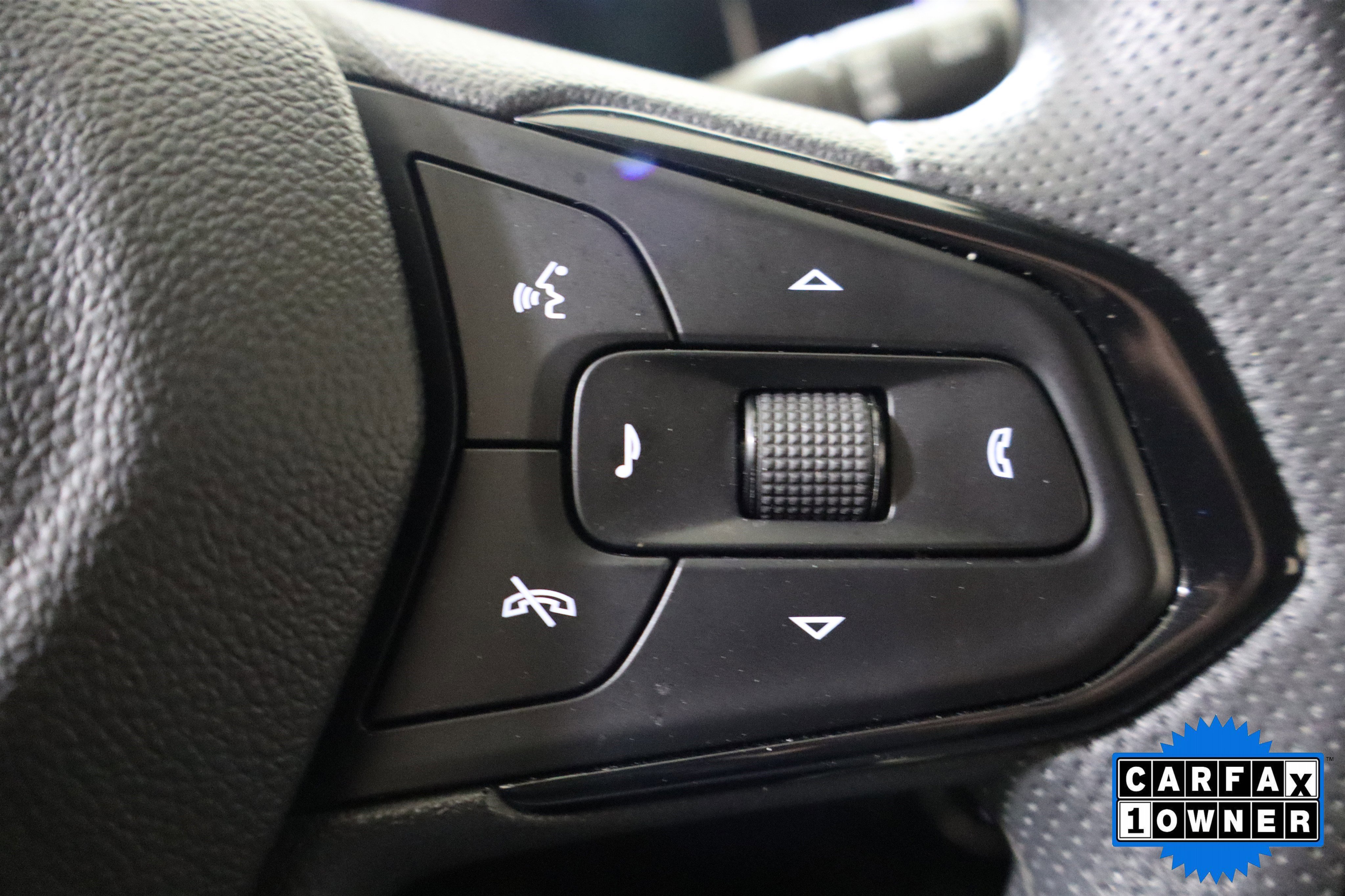 Used 2025 Chevrolet Trax LT image 29