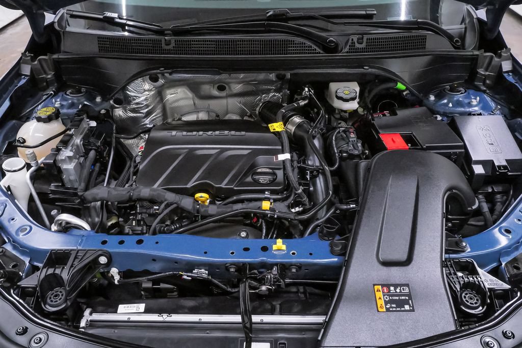 Used 2025 Buick Envista Sport Touring w/ Convenience I Package FWD image 30