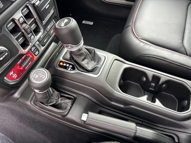 New 2027 Jeep Wrangler Unlimited Rubicon AWD/4WD image 25