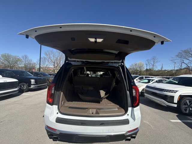 Used 2026 GMC Yukon XL Denali w/ Denali Reserve Package image 24