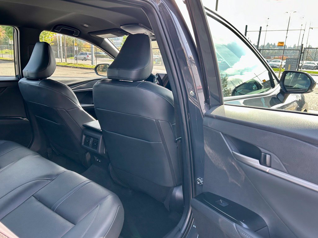 Certified 2025 Toyota Camry XSE AWD/4WD image 13