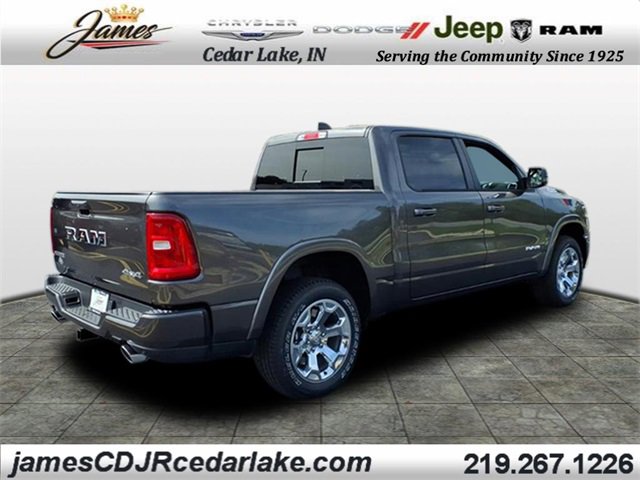 New 2026 RAM 1500 4x4 Crew Cab image 4