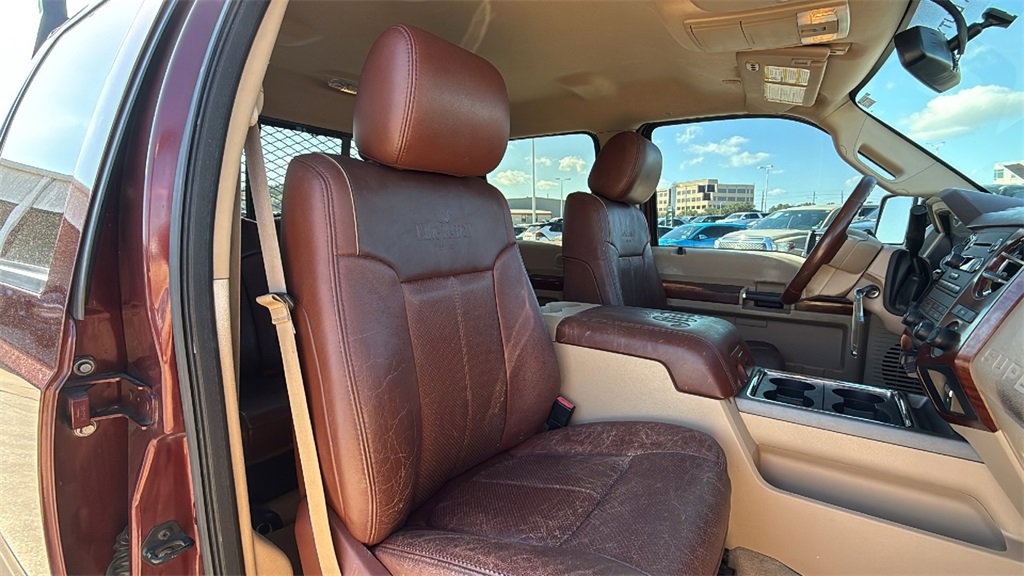 Used 2012 Ford F350 King Ranch w/ King Ranch w/Chrome Pkg image 35