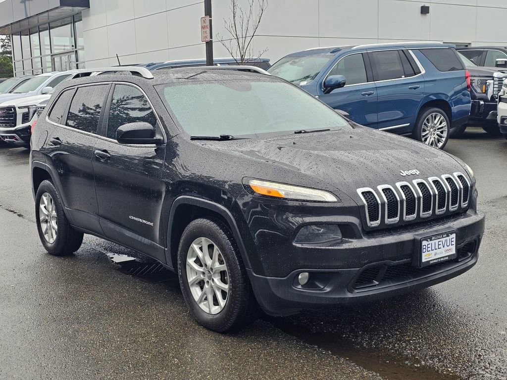 Used 2015 Jeep Cherokee Latitude w/ Cold Weather Group image 7