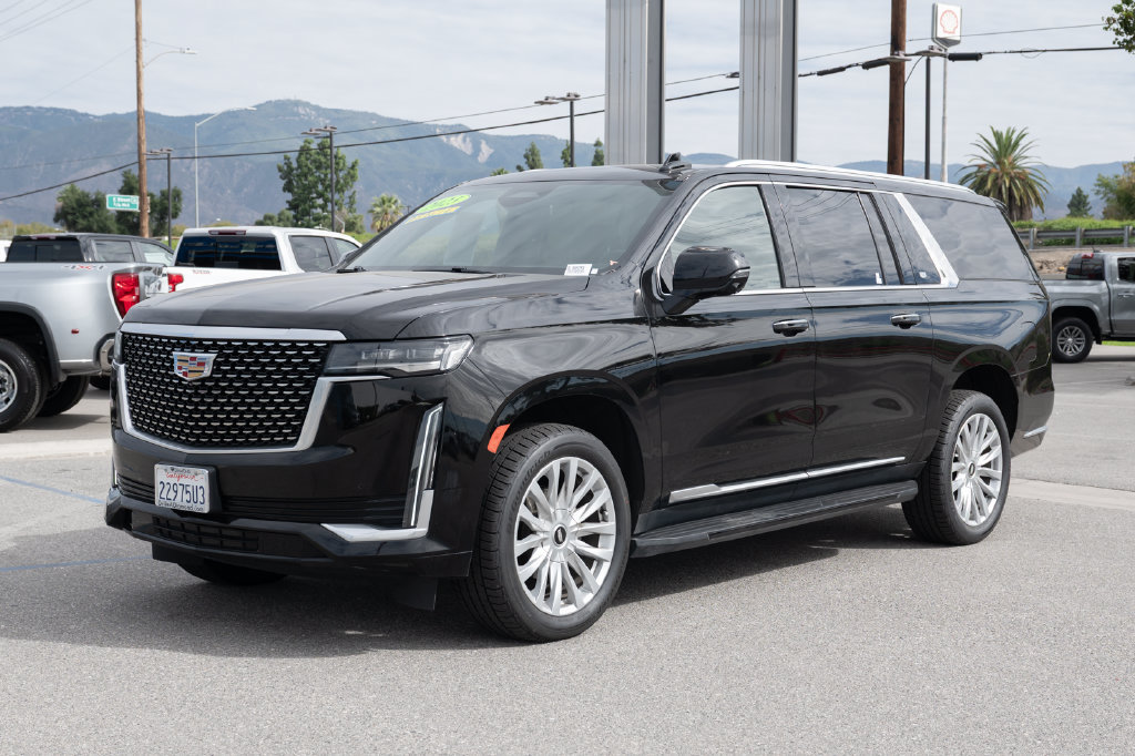 Used 2023 Cadillac Escalade ESV Luxury RWD image 8