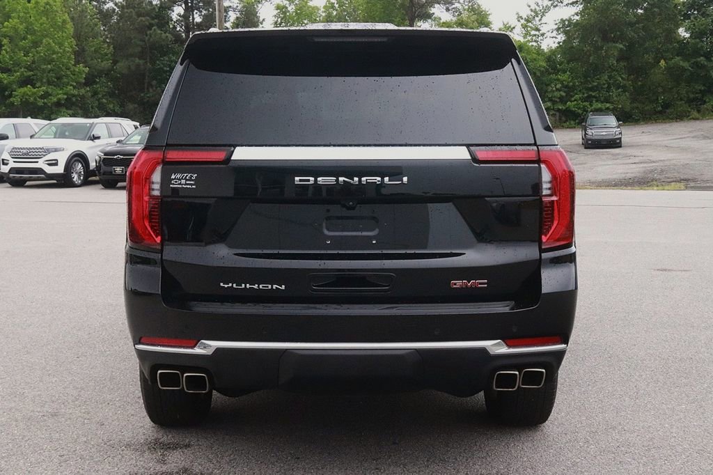 Used 2025 GMC Yukon Denali AWD/4WD image 6