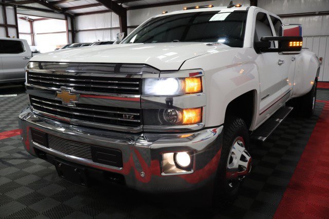 Used 2015 Chevrolet Silverado 3500 LTZ w/ Duramax Plus Package AWD/4WD image 21
