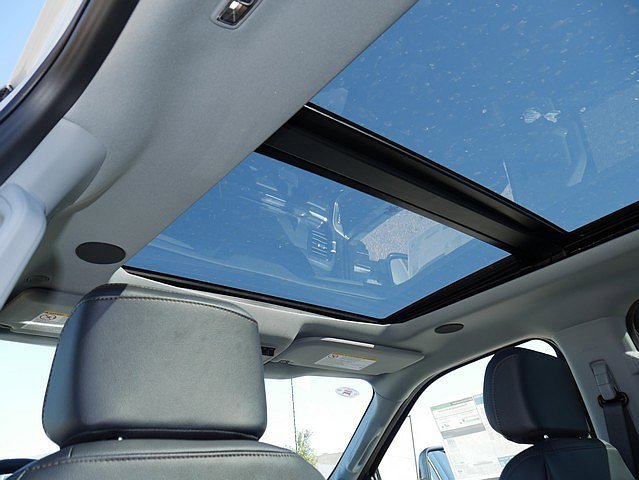New 2026 Ford F250 Lariat w/ Tremor Off-Road Package image 27