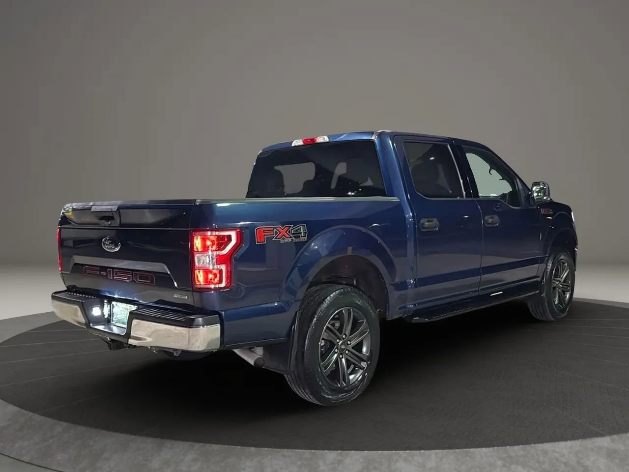 Used 2019 Ford F150 XLT w/ Equipment Group 301A Mid image 8