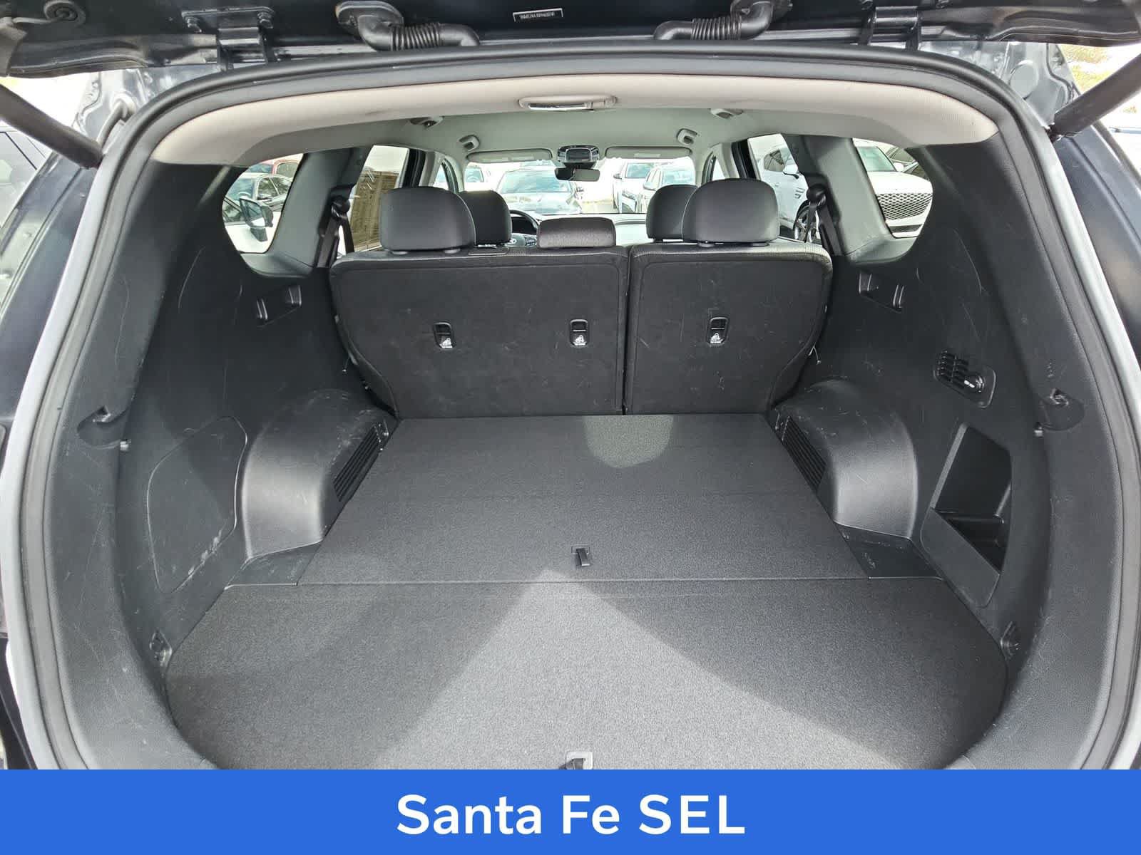 Certified 2023 Hyundai Santa Fe SEL FWD image 19