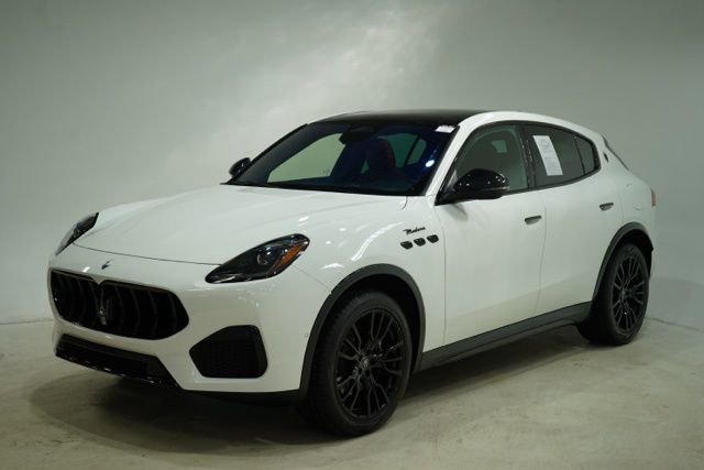 Used 2025 Maserati Grecale Modena AWD/4WD image 3