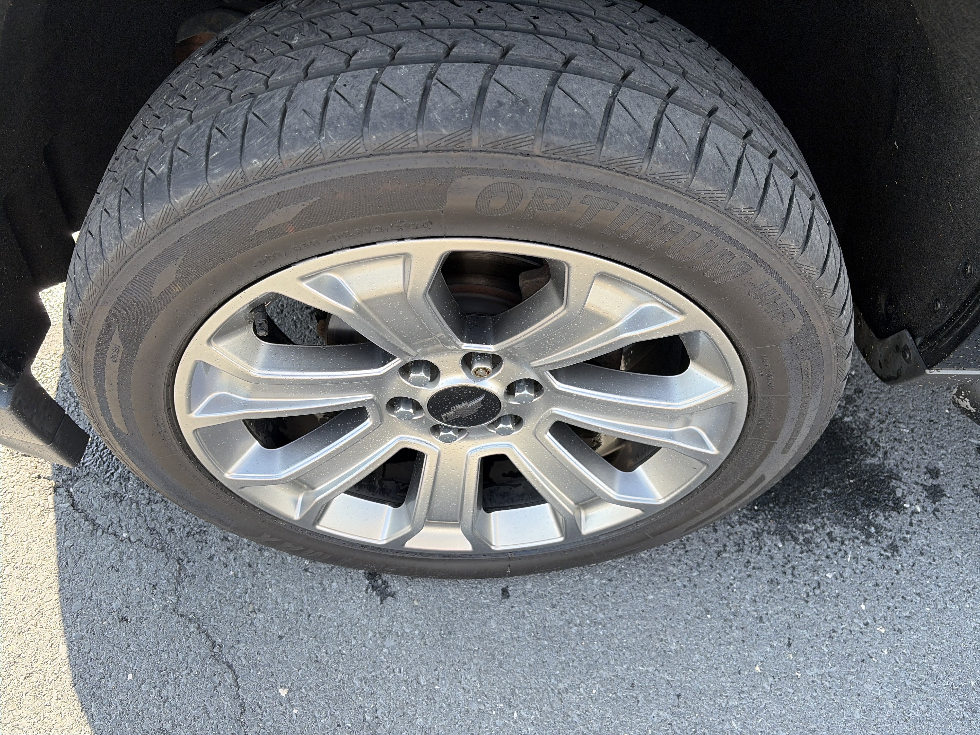 Used 2018 Chevrolet Silverado 1500 LT w/ All Star Edition image 11