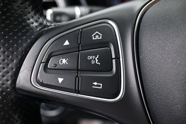 Used 2017 Mercedes-Benz C 300 4MATIC Sedan image 18