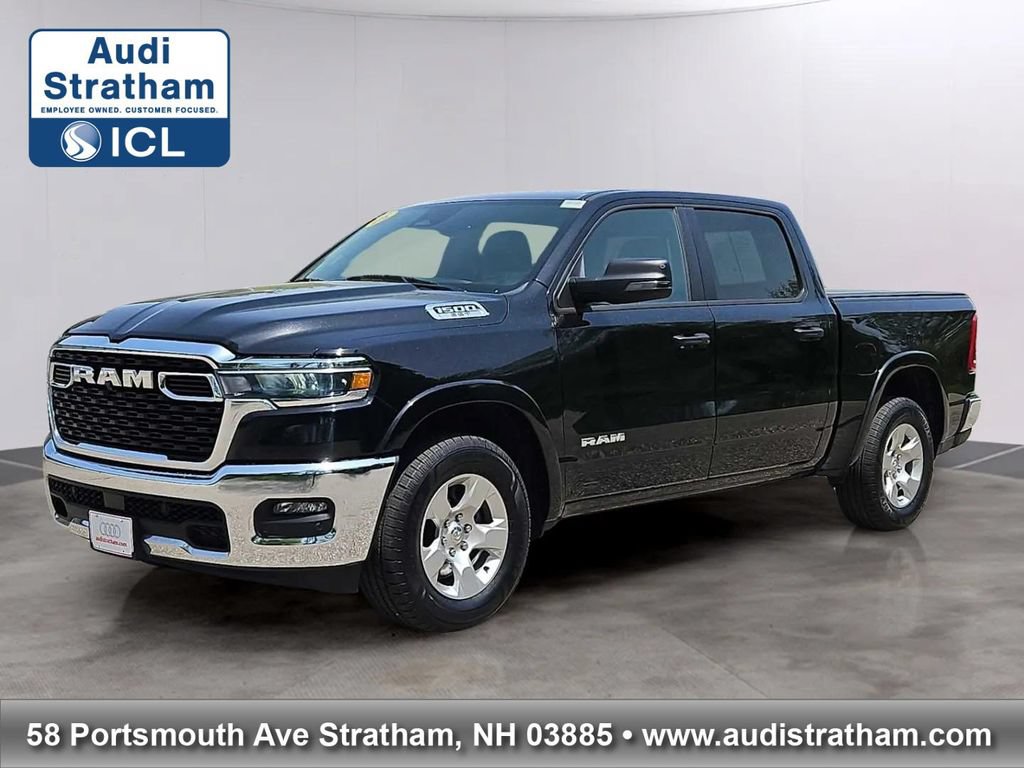 Used 2025 RAM 1500 Big Horn AWD/4WD image 1
