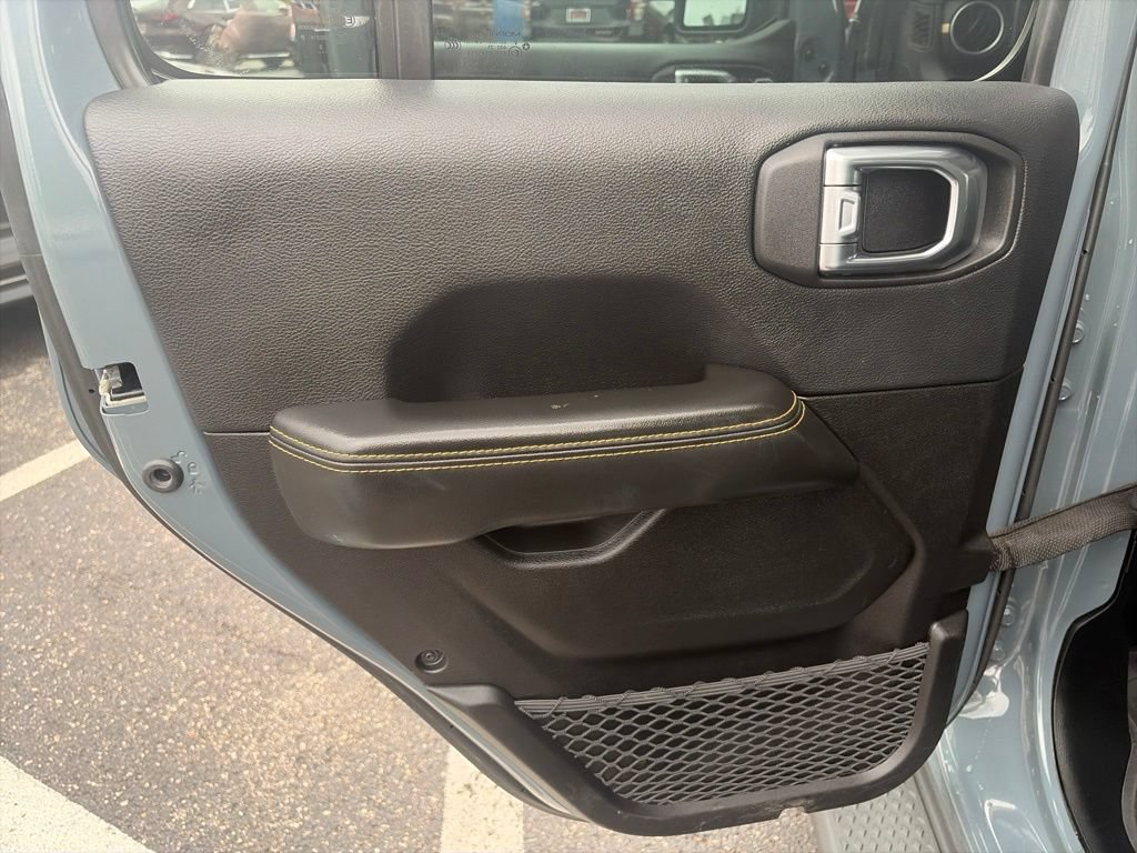 Used 2025 Jeep Gladiator Sport AWD/4WD image 25
