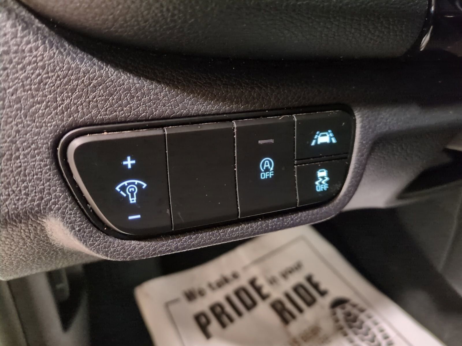 Used 2022 Kia Seltos EX image 17