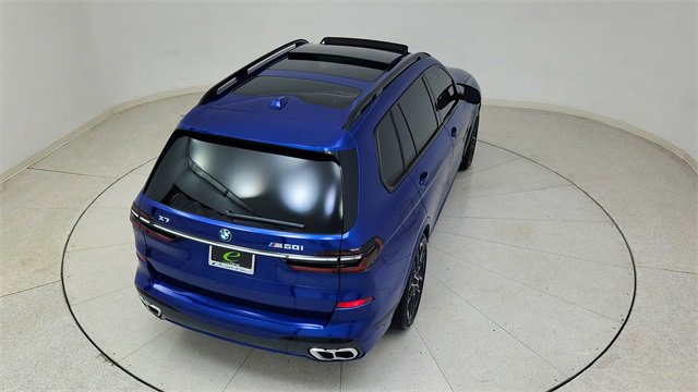 Used 2026 BMW X7 M60i image 86