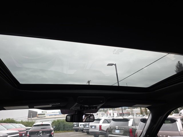 Used 2017 Ford F150 Raptor w/ Equipment Group 802A Luxury image 29