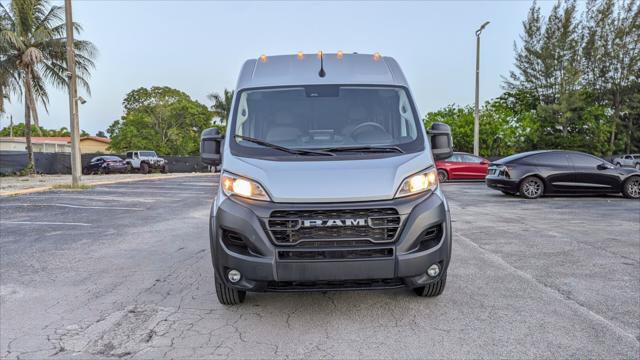 Used 2024 RAM ProMaster 2500 w/ Premium Convenience Group FWD image 12
