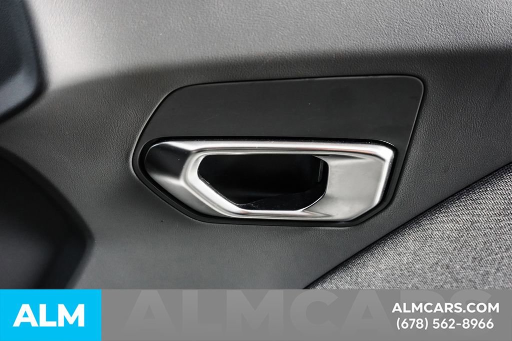 Used 2025 Kia K4 EX image 45