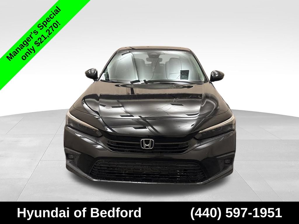 Used 2022 Honda Civic Touring image 2